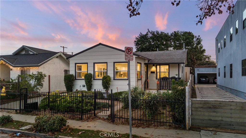 5544 Blackwelder Street