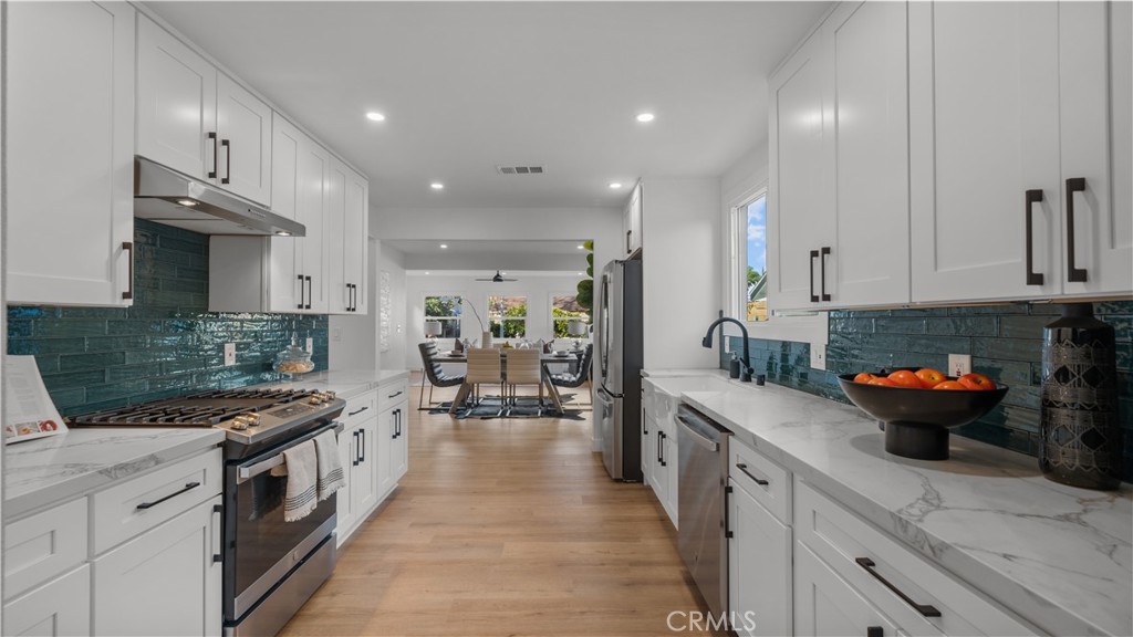 5544 Blackwelder Street