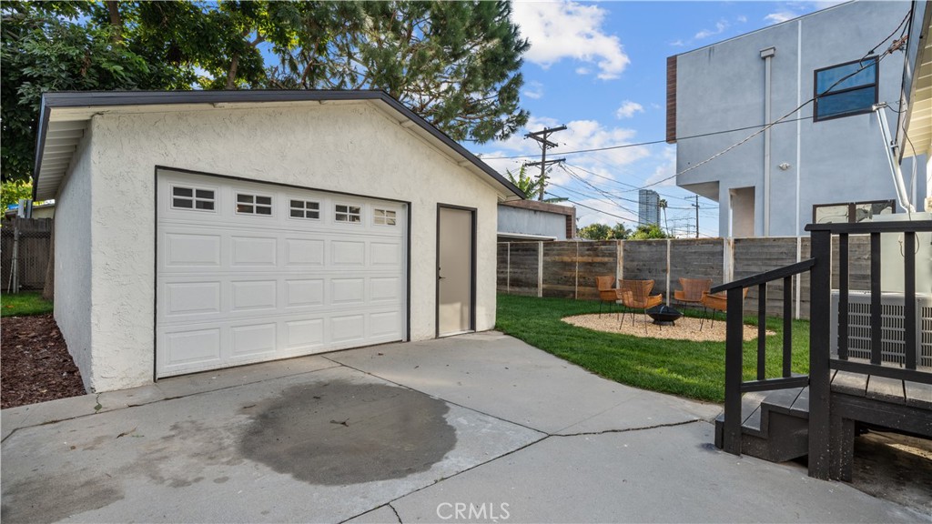 5544 Blackwelder Street