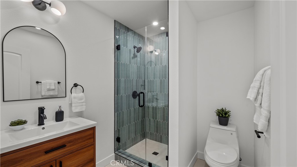 5544 Blackwelder Street