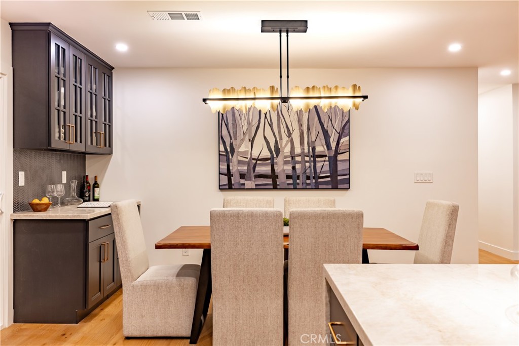 2321 Coldwater Canyon Drive