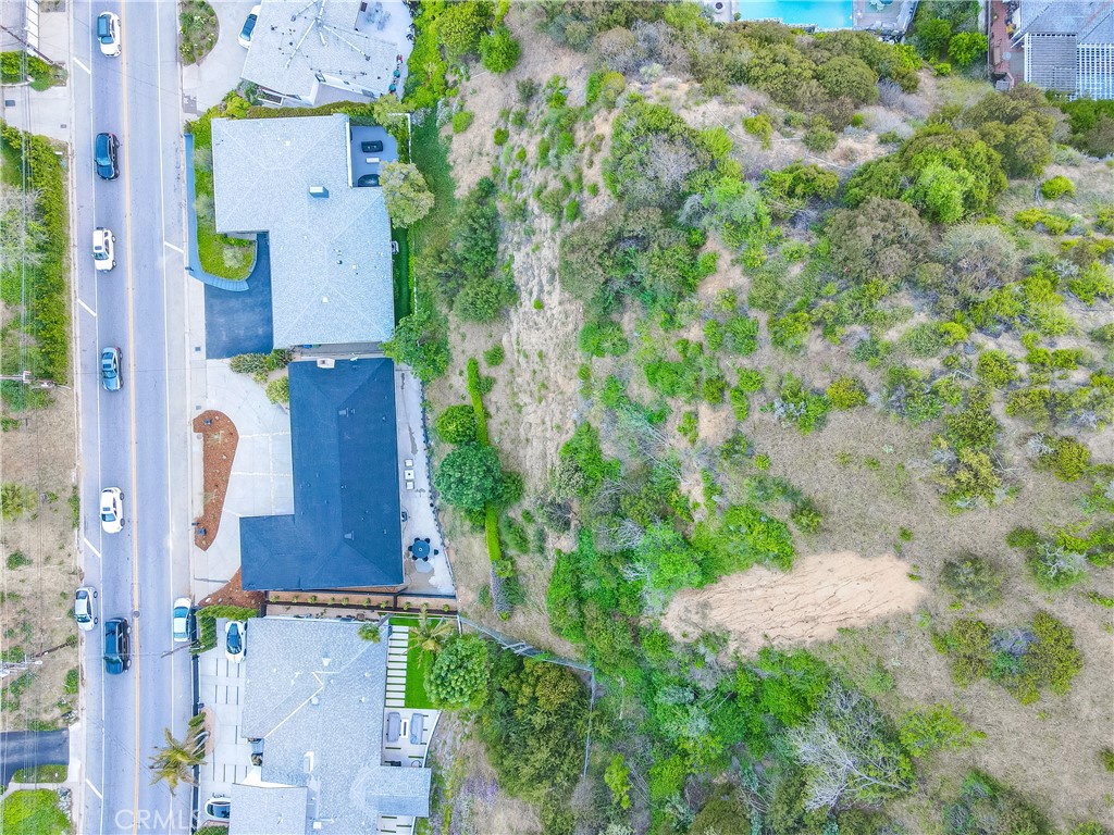 2321 Coldwater Canyon Drive