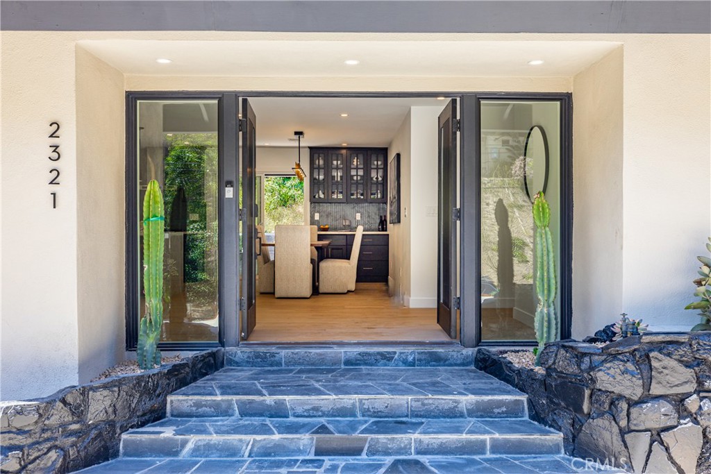 2321 Coldwater Canyon Drive