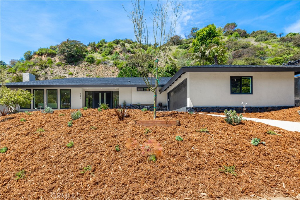 2321 Coldwater Canyon Drive
