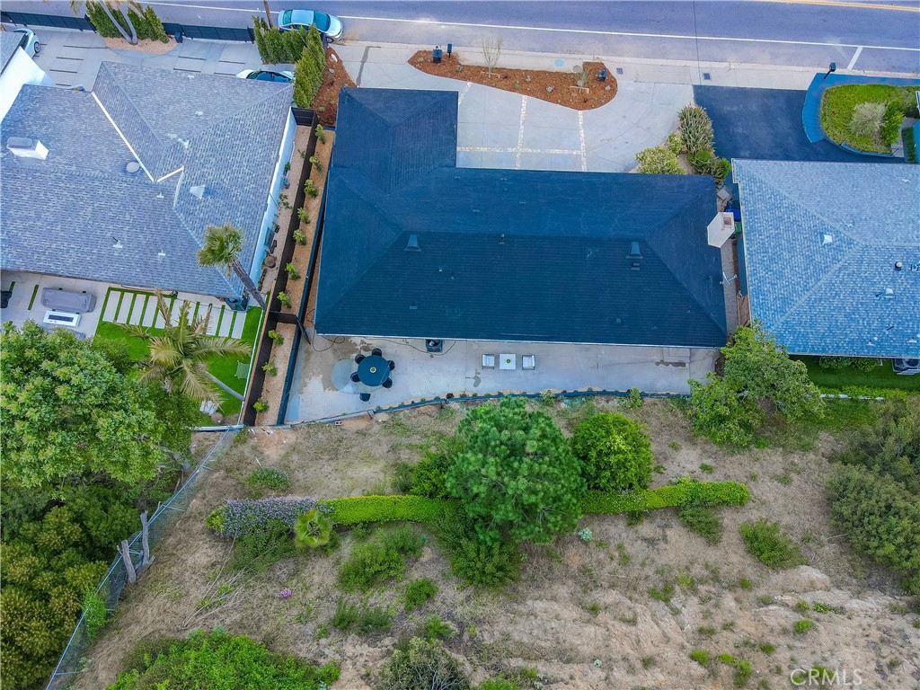 2321 Coldwater Canyon Drive
