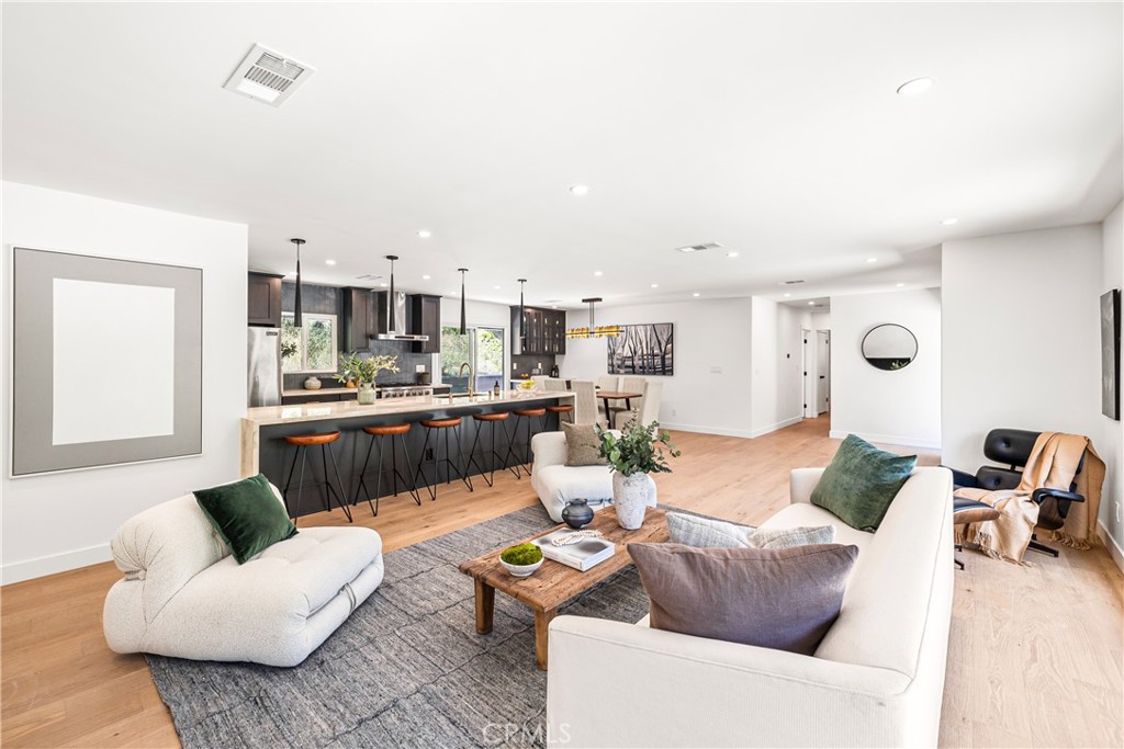 2321 Coldwater Canyon Drive