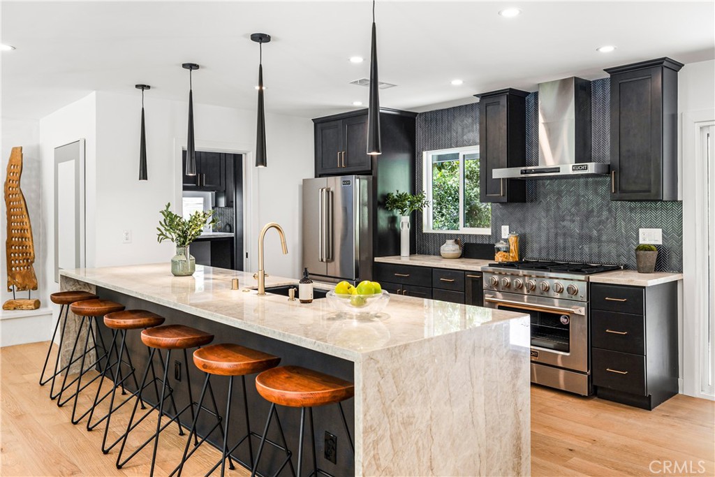 2321 Coldwater Canyon Drive