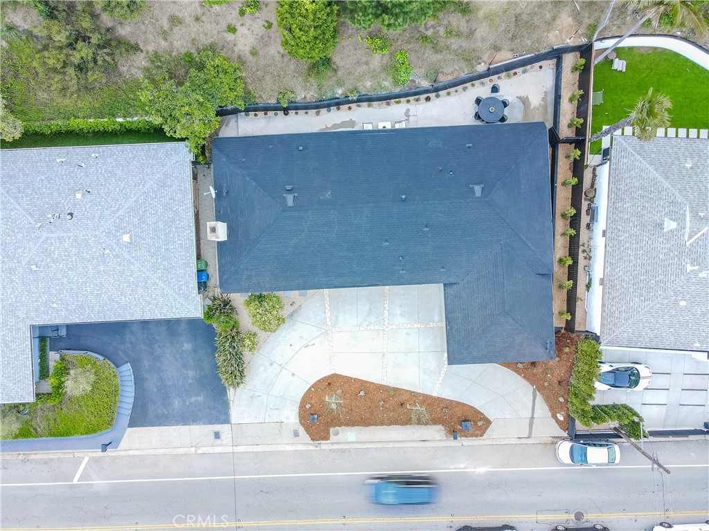 2321 Coldwater Canyon Drive