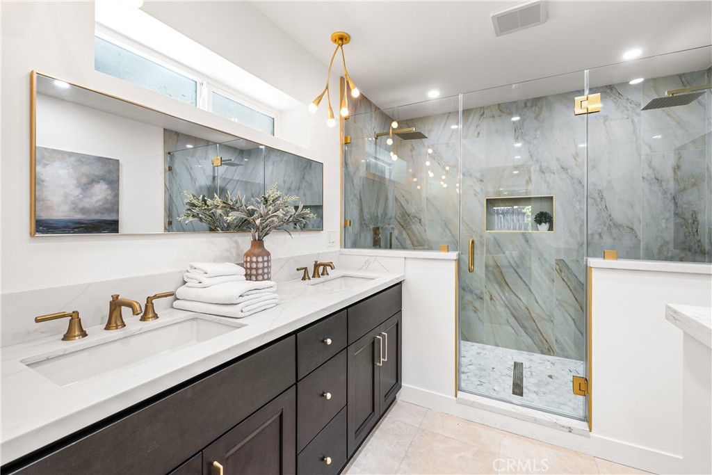 2321 Coldwater Canyon Drive