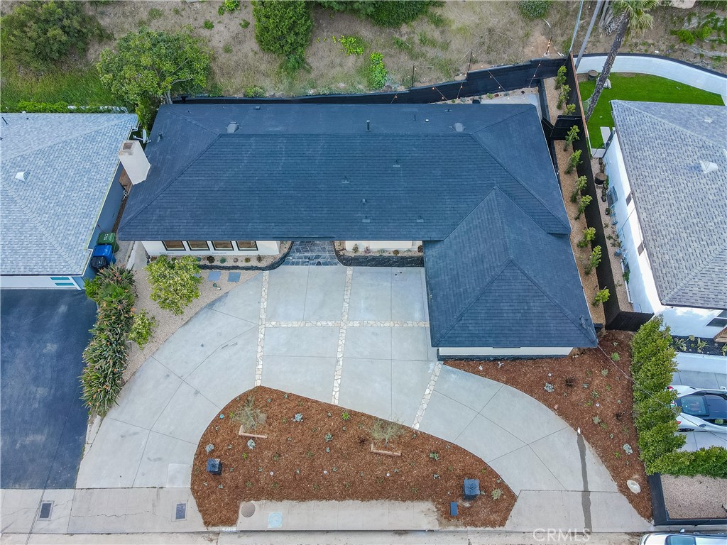 2321 Coldwater Canyon Drive