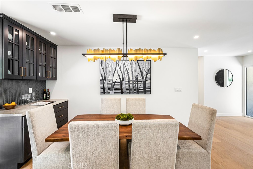 2321 Coldwater Canyon Drive