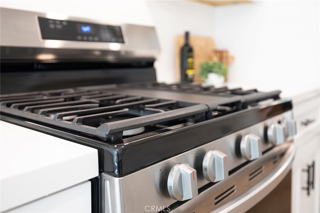 10600 Holman Avenue 2