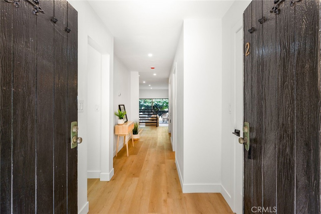 10600 Holman Avenue 2