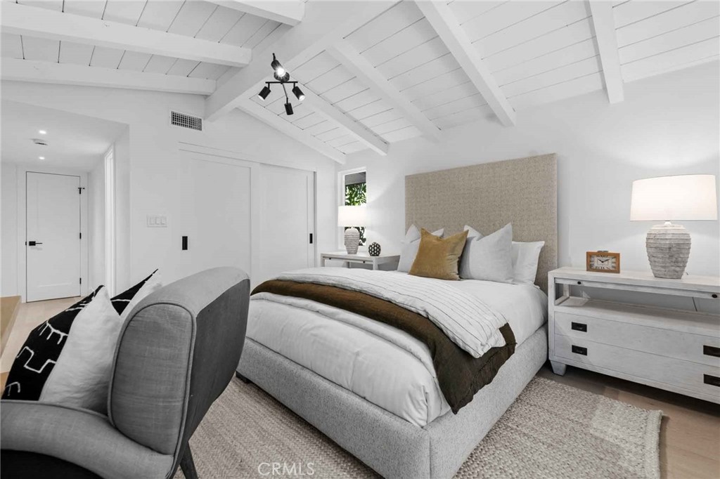 2401 Coldwater Canyon Drive