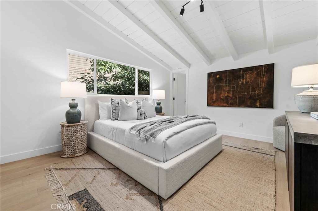 2401 Coldwater Canyon Drive