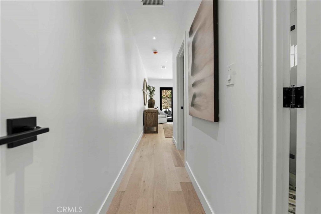 2401 Coldwater Canyon Drive