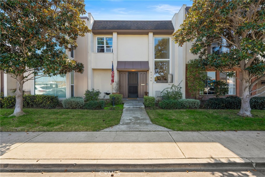9746 Bluereef Drive