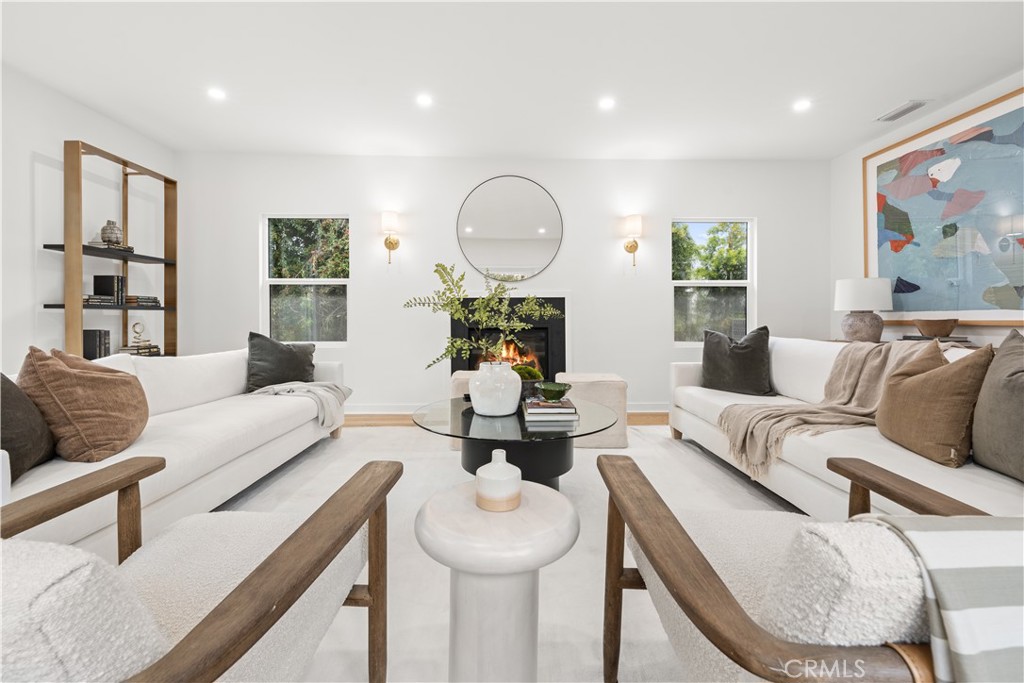 10584 Wellworth Avenue