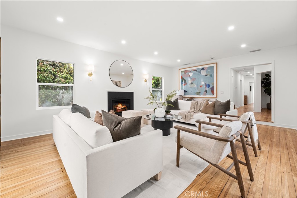 10584 Wellworth Avenue