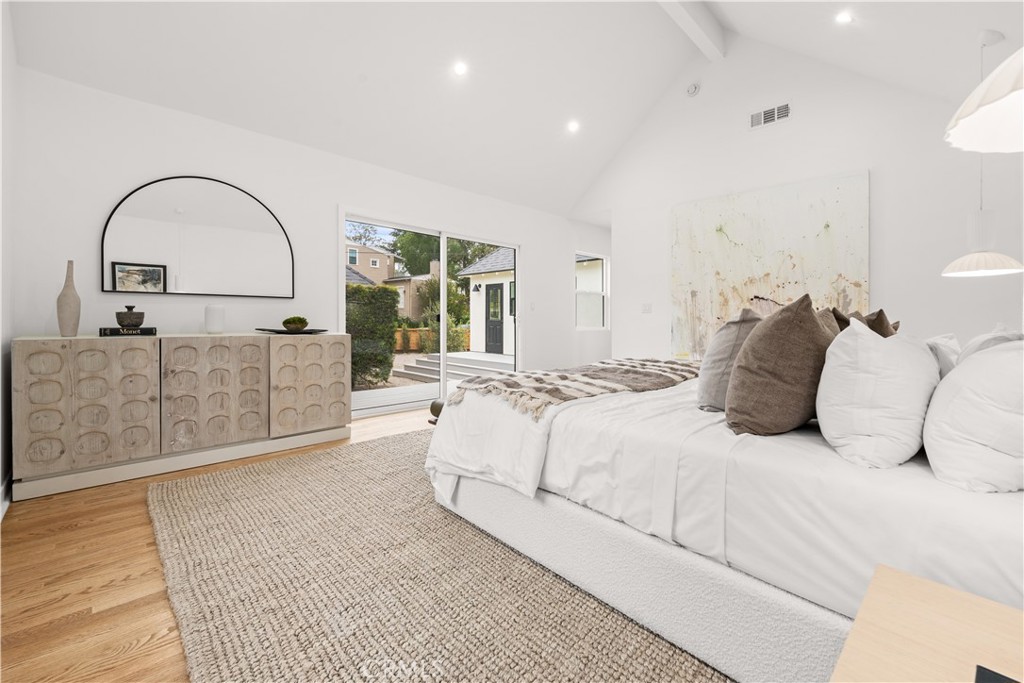 10584 Wellworth Avenue