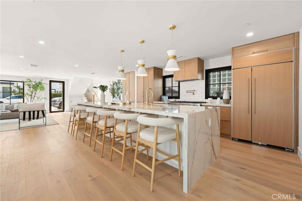 214 Abalone Avenue