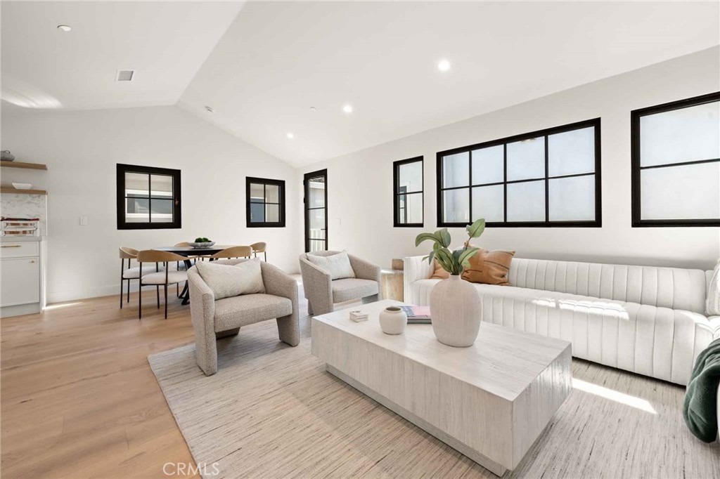 214 Abalone Avenue