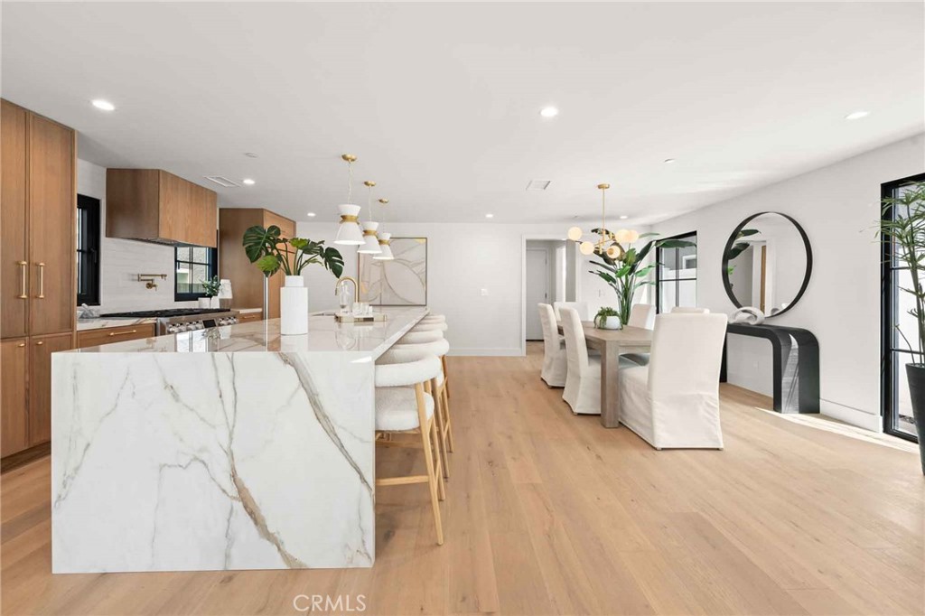 214 Abalone Avenue
