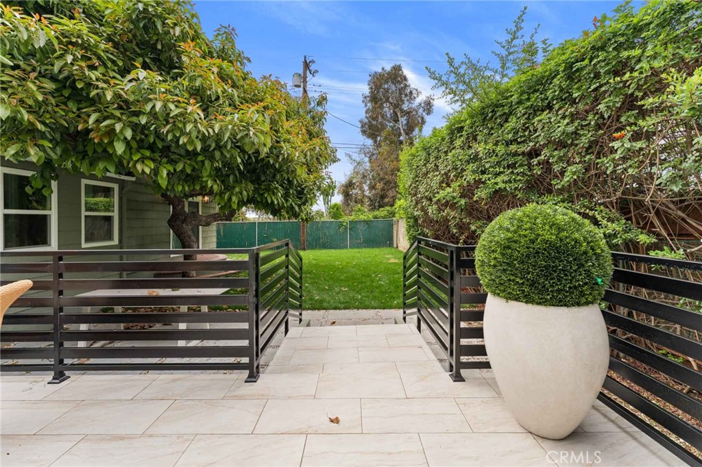 11408 Waterford Street