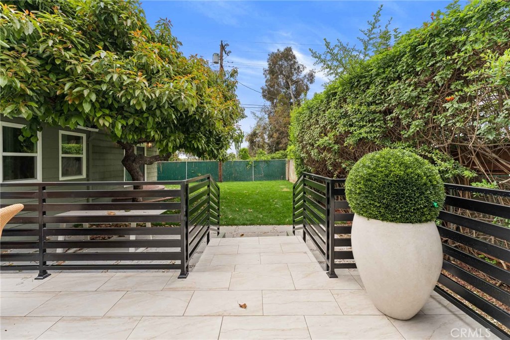 11408 Waterford Street