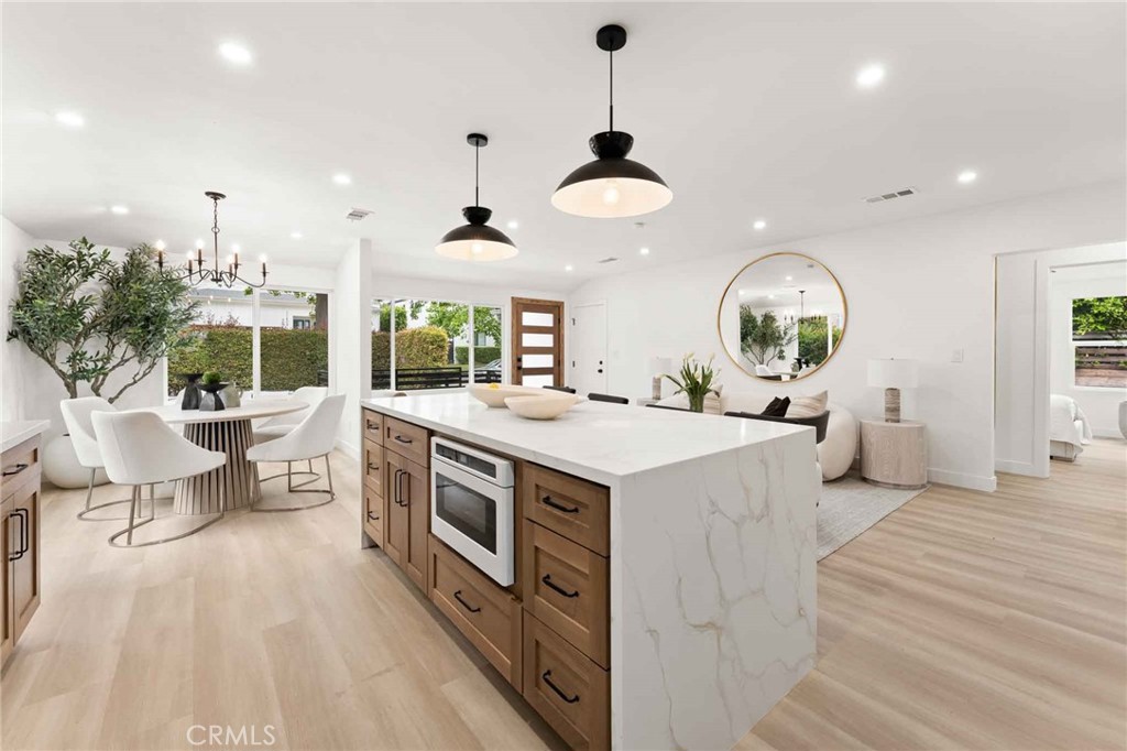 11408 Waterford Street