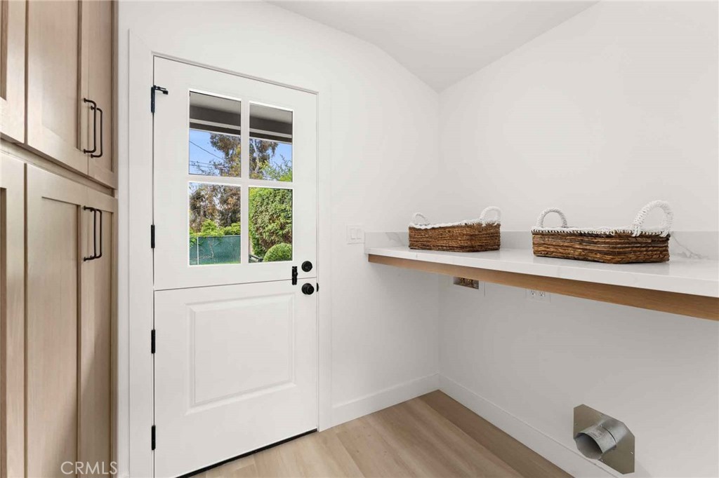 11408 Waterford Street