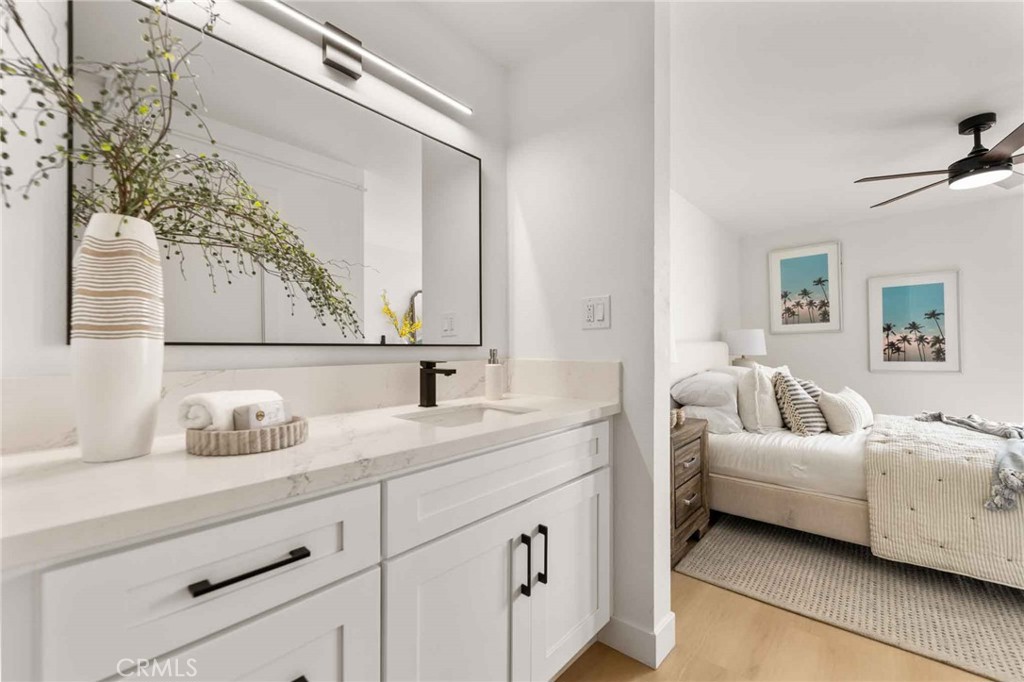 1750 E Ocean Boulevard 902