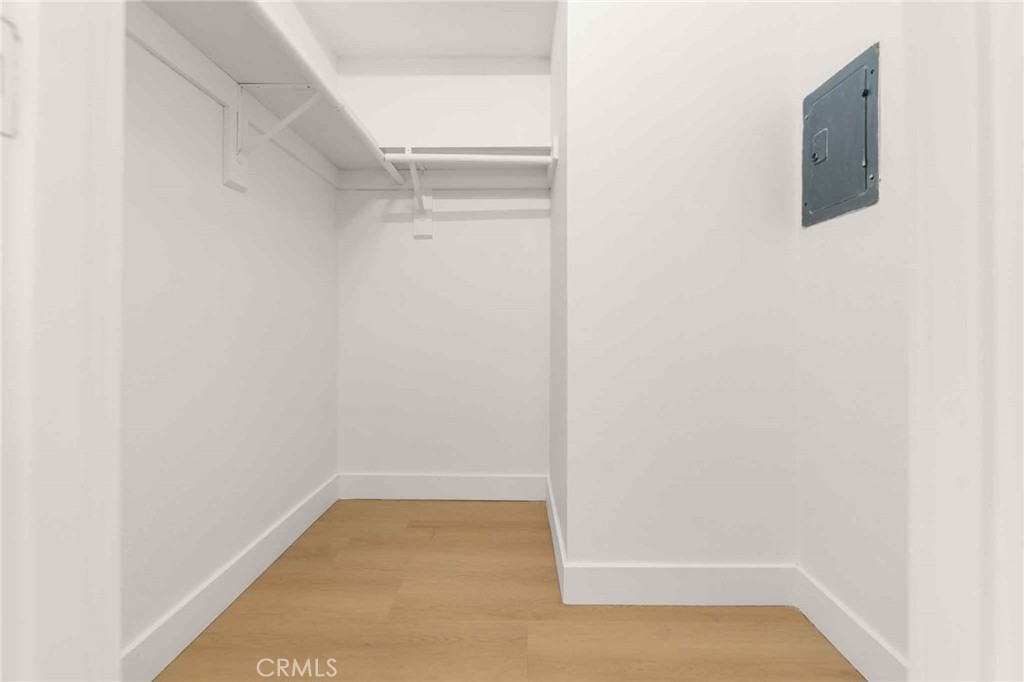 1750 E Ocean Boulevard 902