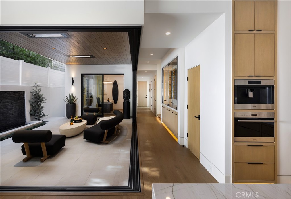 412 Heliotrope Avenue