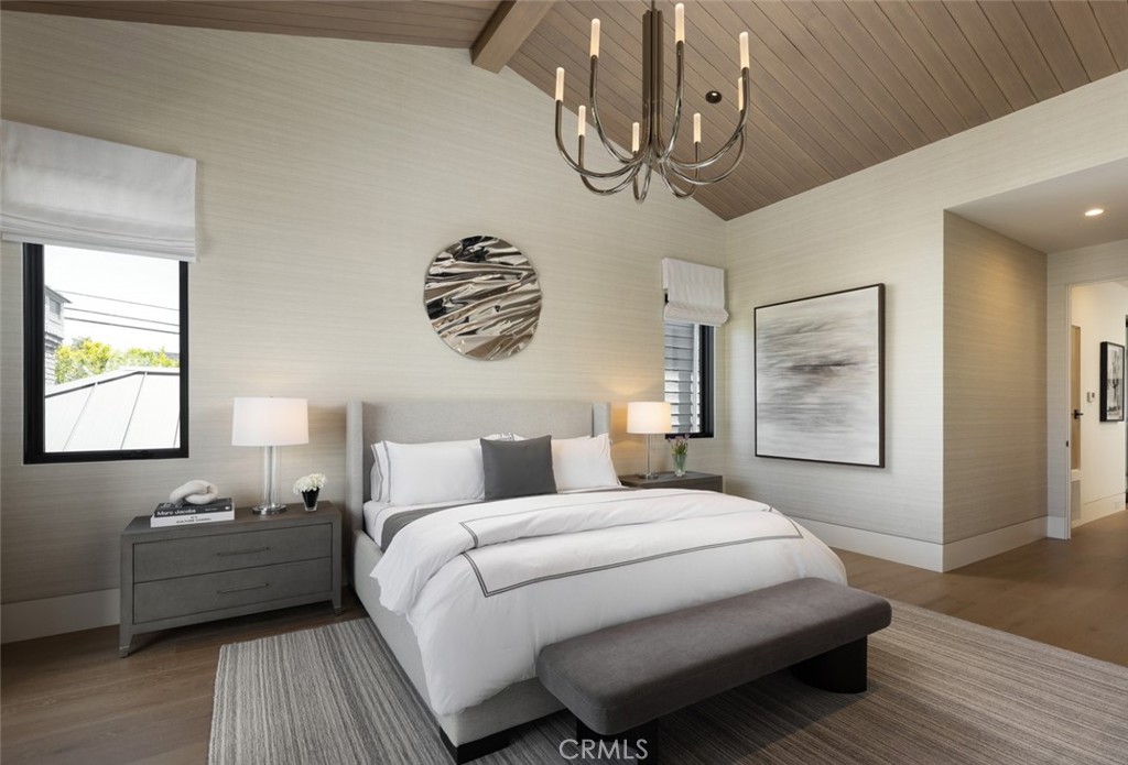 412 Heliotrope Avenue