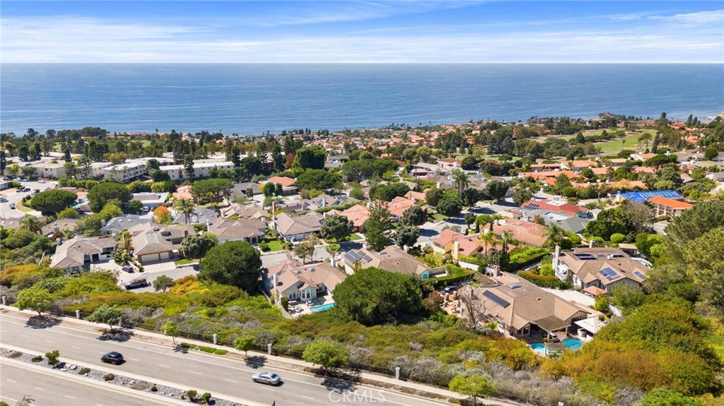 30135 Avenida Celestial