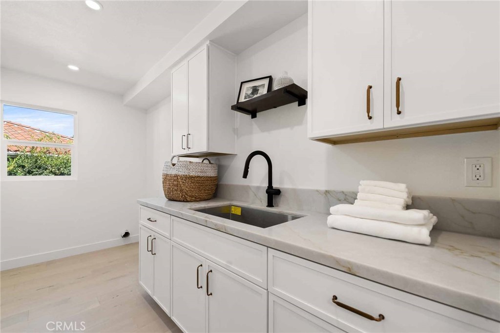 30135 Avenida Celestial