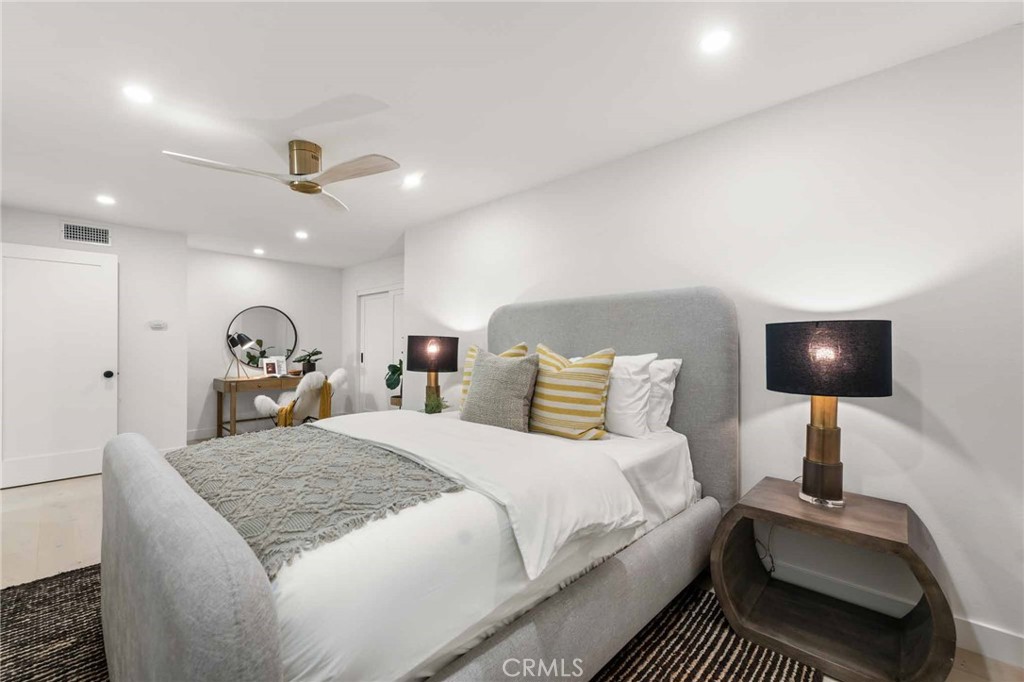 30135 Avenida Celestial