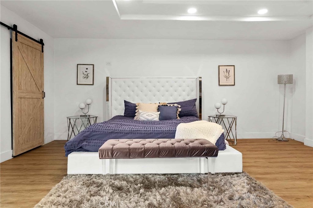 4351 E Calle De Carlos