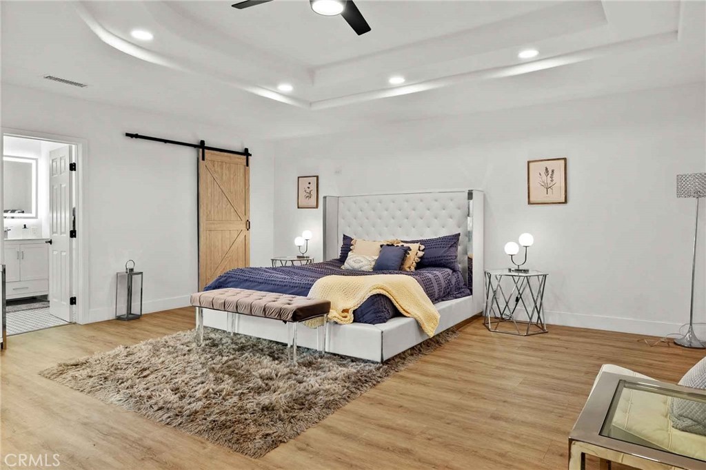 4351 E Calle De Carlos