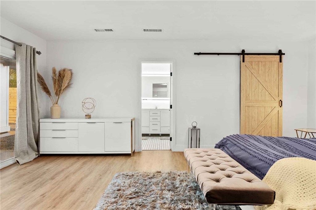 4351 E Calle De Carlos