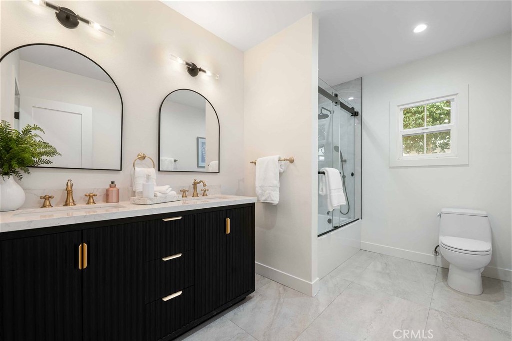 11333 Montana Avenue