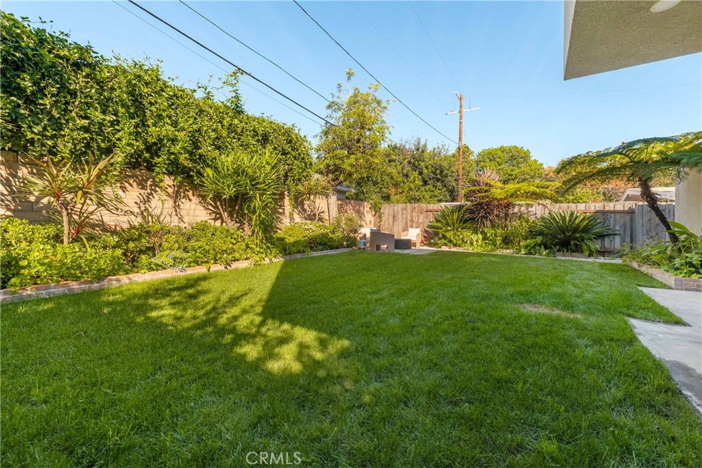 11333 Montana Avenue