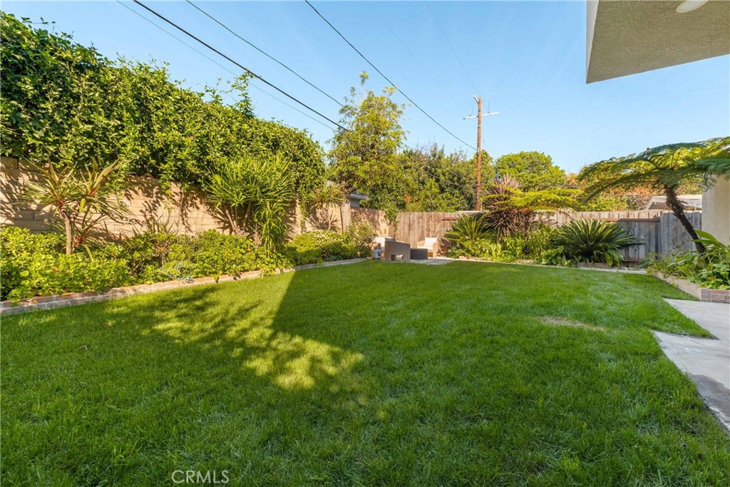 11333 Montana Avenue