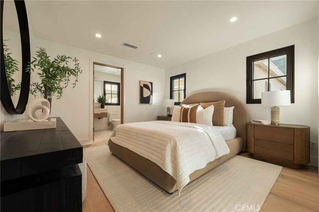 214 Abalone Avenue