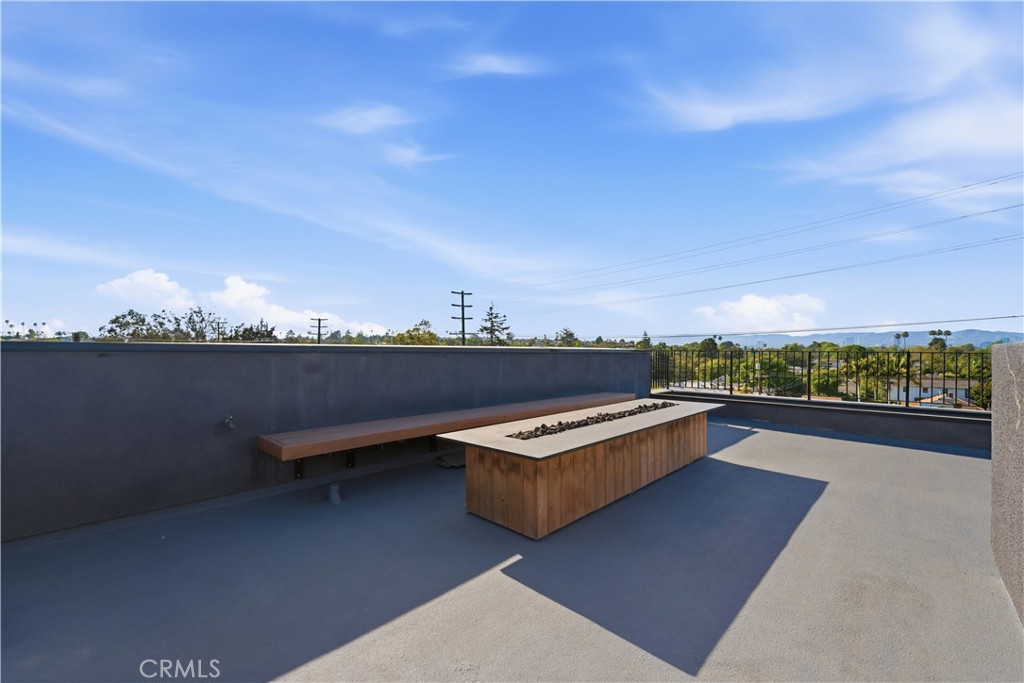 3601 Mclaughlin Avenue