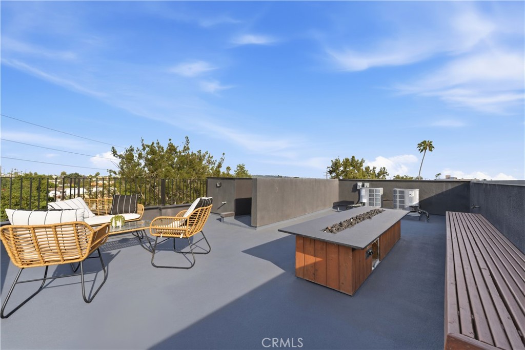 3601 Mclaughlin Avenue