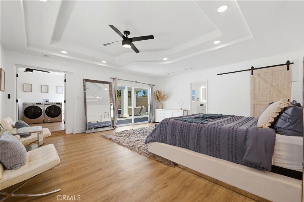 4351 E Calle De Carlos