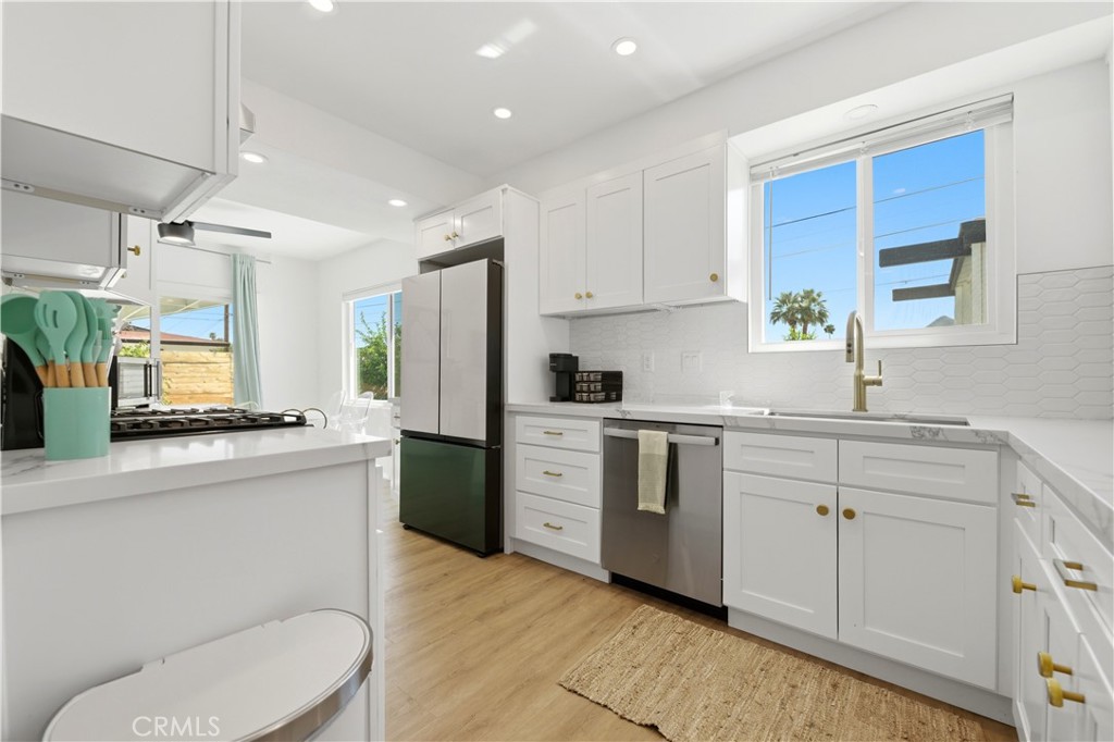 4351 E Calle De Carlos