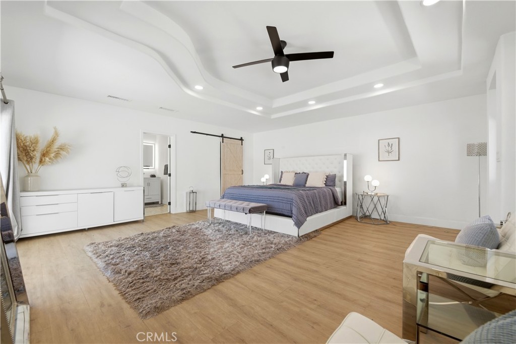 4351 E Calle De Carlos